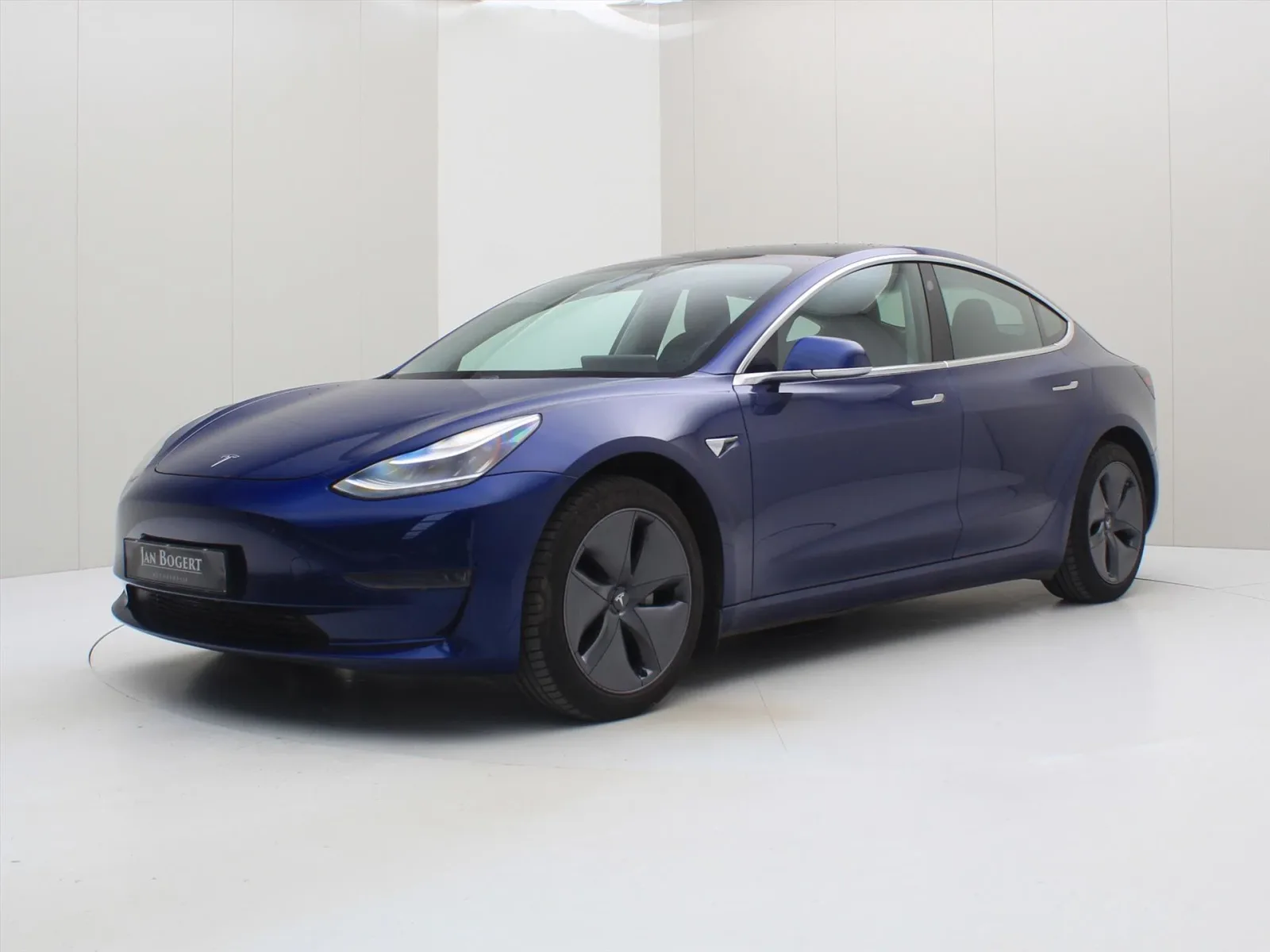 Tesla Model 3 (2020) — foto 1