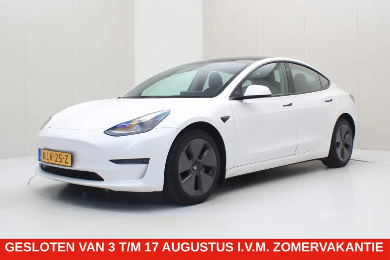 Tesla Model 3 (2021)