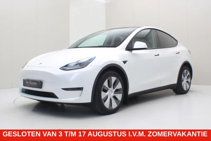 Tesla Model Y (2022)
