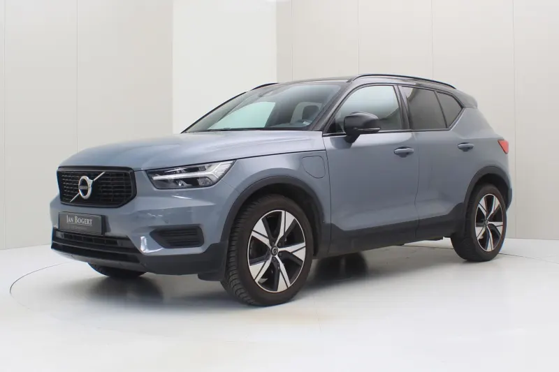Volvo XC40 (2022)