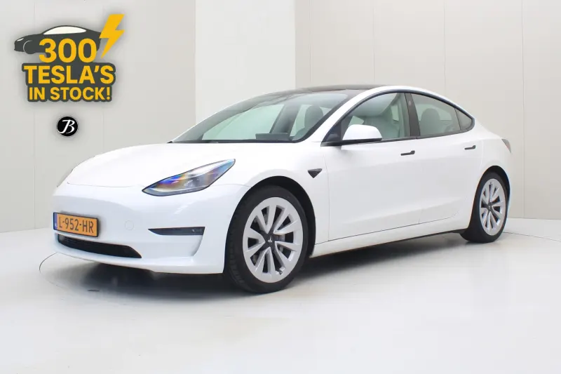 Tesla Model 3 (2021)