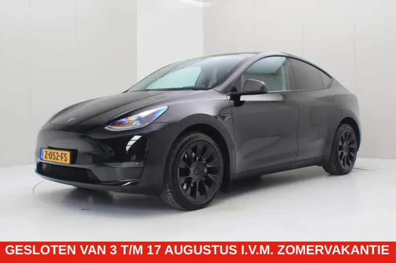 Tesla Model Y (2022)