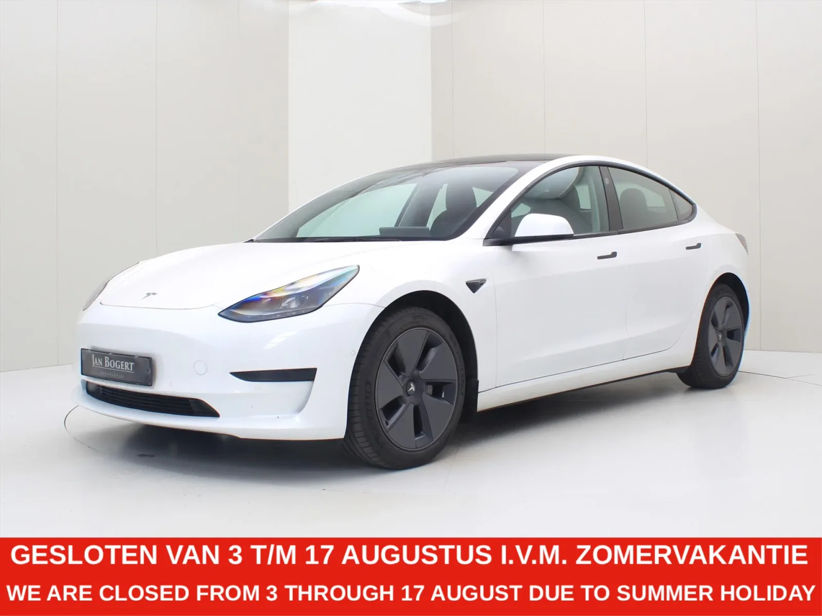 Tesla Model 3 (2022) — foto 1