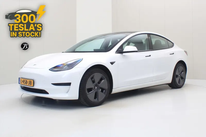 Tesla Model 3 (2021)