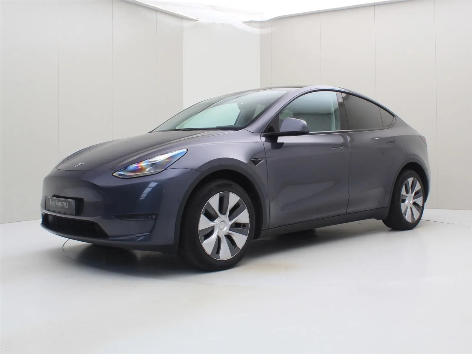 Tesla Model Y (2022) — foto 1