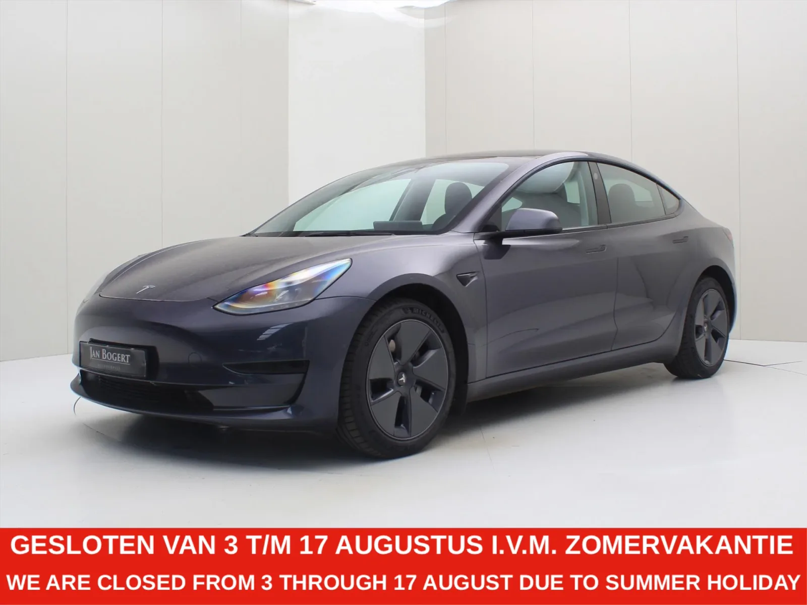 Tesla Model 3 (2022) — foto 1