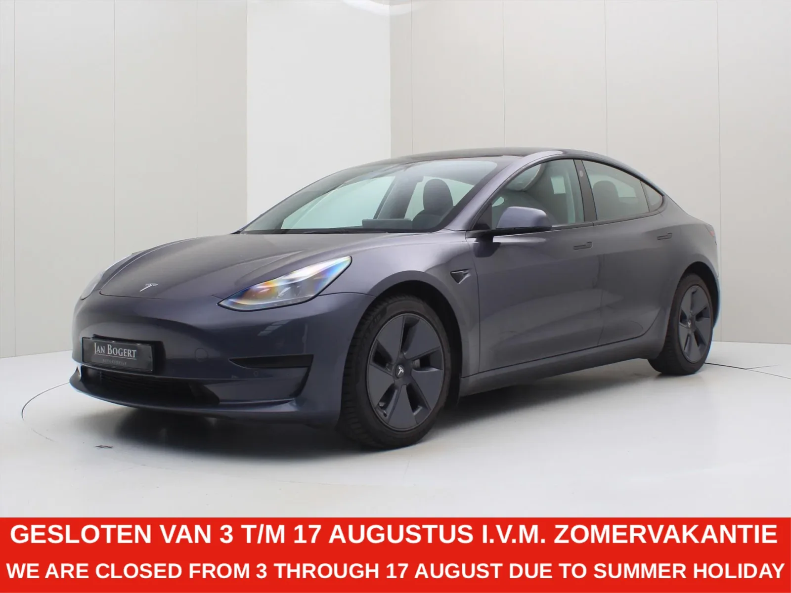 Tesla Model 3 (2022) — foto 1