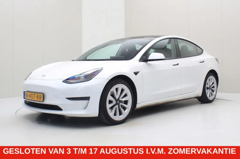 Tesla Model 3 (2021)