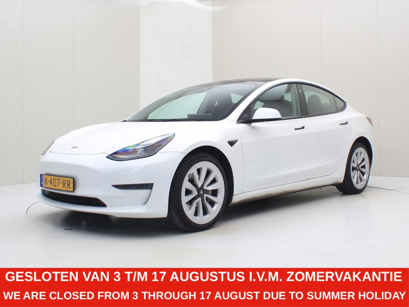 Tesla Model 3 (2021) — foto 1