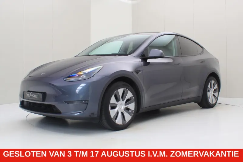 Tesla Model Y (2022)