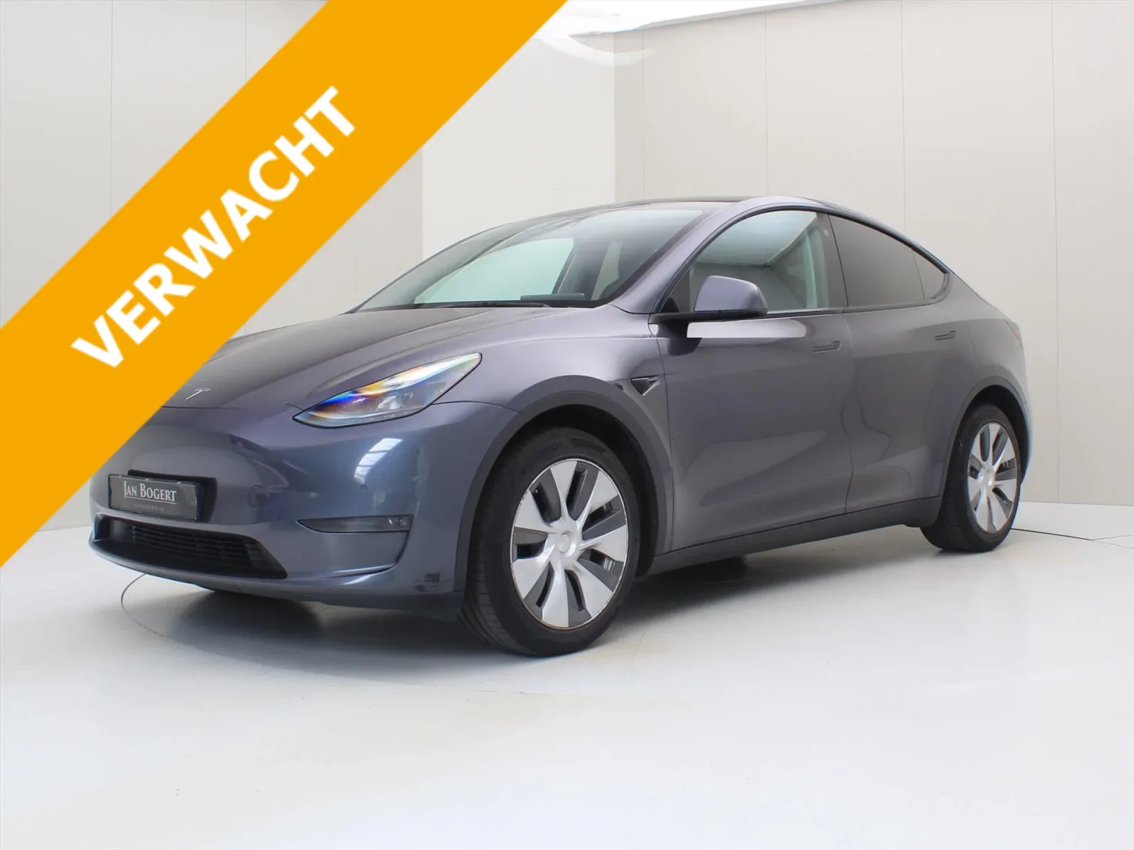 Tesla Model Y (2022) — foto 1
