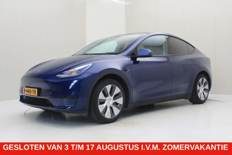 Tesla Model Y (2022)