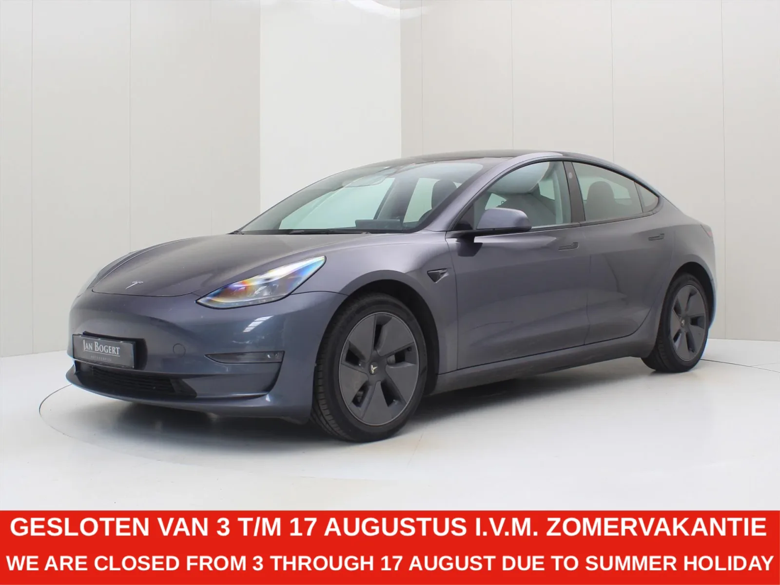 Tesla Model 3 (2022) — foto 1