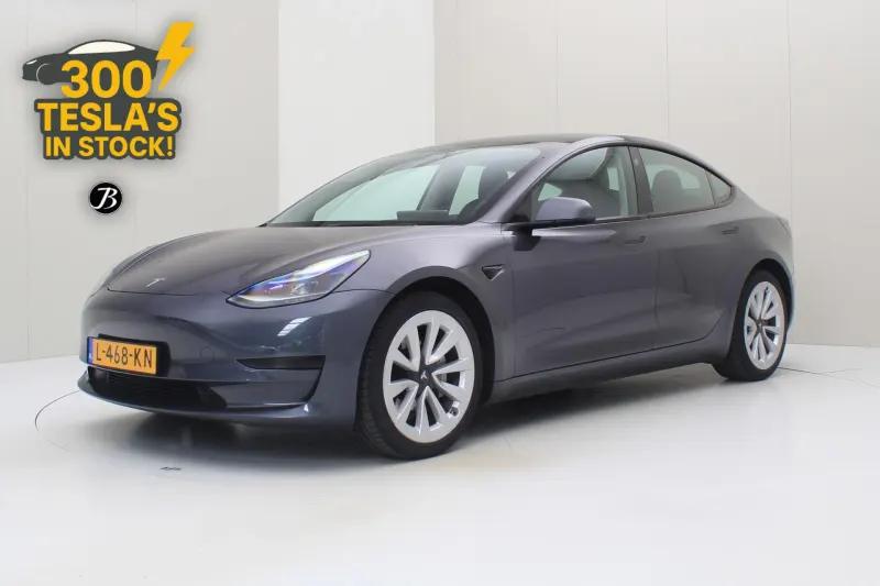 Tesla Model 3 (2021)