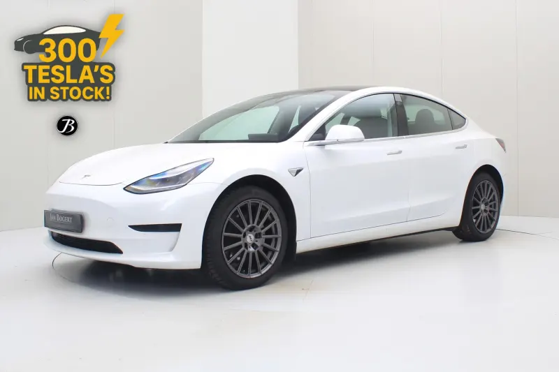 Tesla Model 3 (2020)