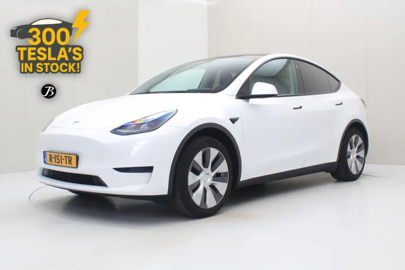 Tesla Model Y (2022)
