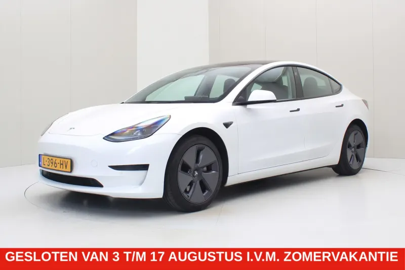 Tesla Model 3 (2021)