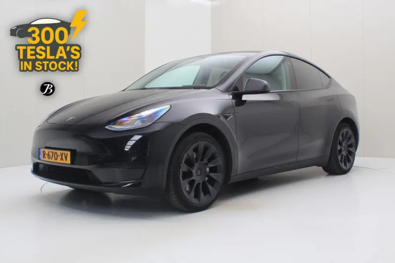 Tesla Model Y (2022)