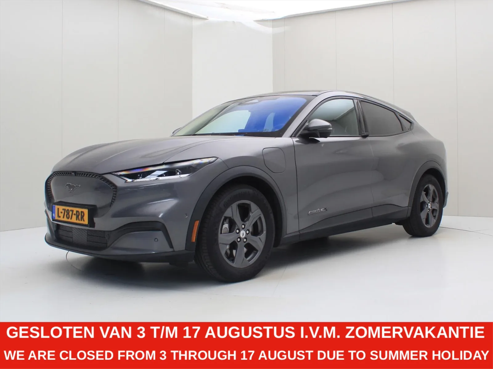 Ford Mustang (2021) — foto 1