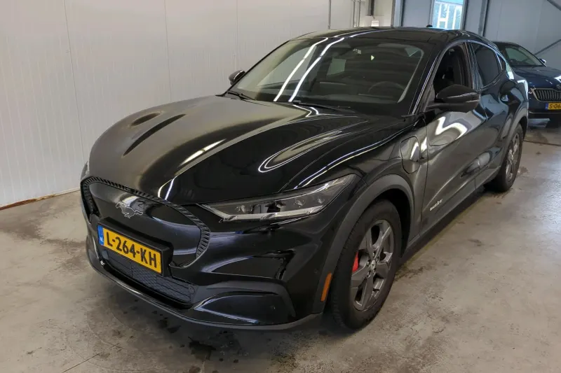 Ford Mustang (2021)
