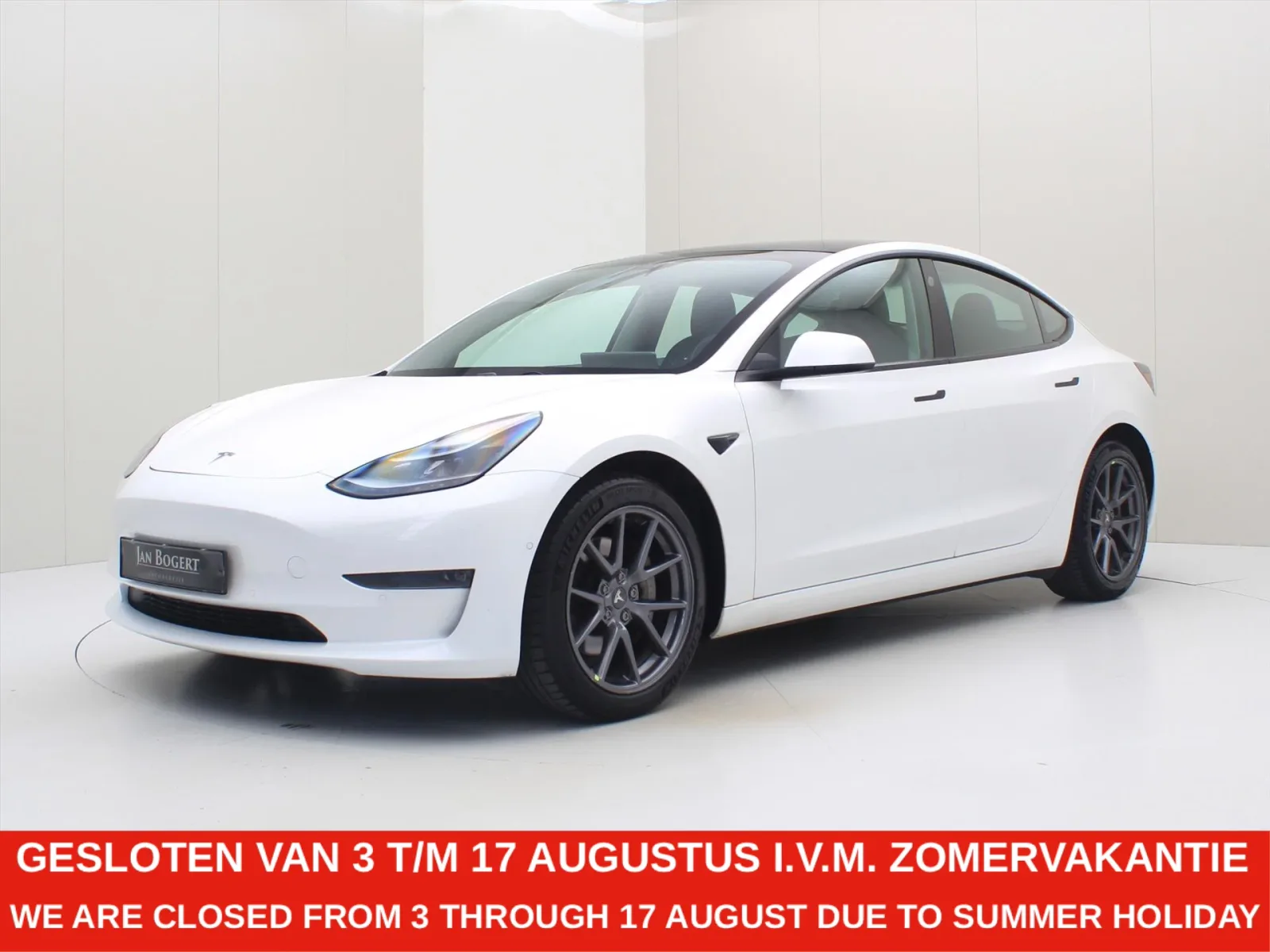 Tesla Model 3 (2021) — foto 1