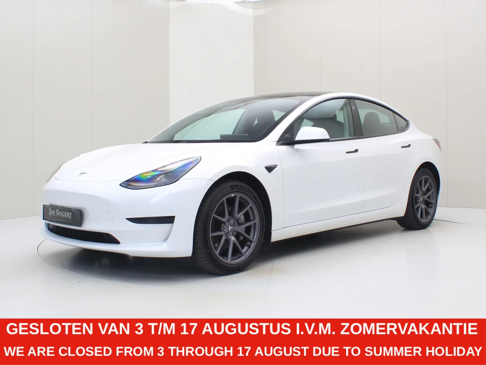 Tesla Model 3 (2023) — foto 1