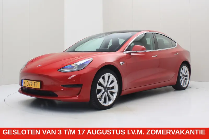 Tesla Model 3 (2020)