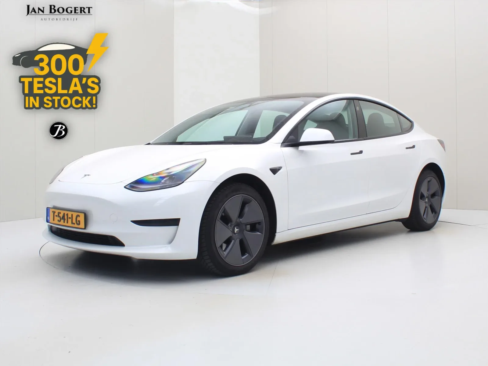 Tesla Model 3 (2023) — foto 1