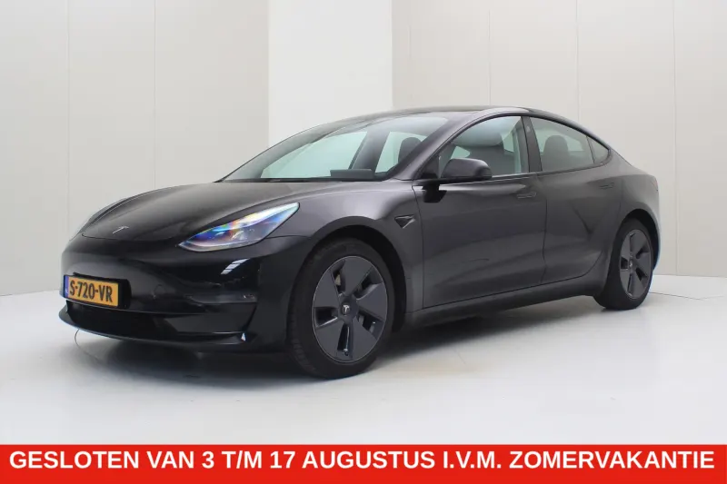 Tesla Model 3 (2023)