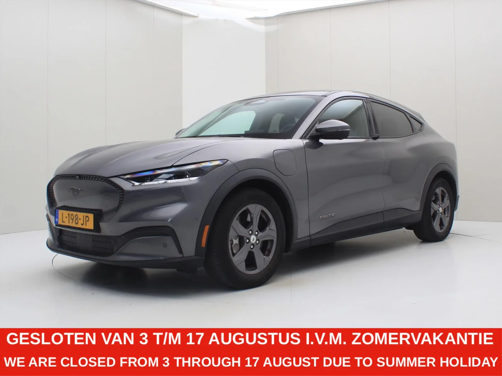 Ford Mustang (2021) — foto 1