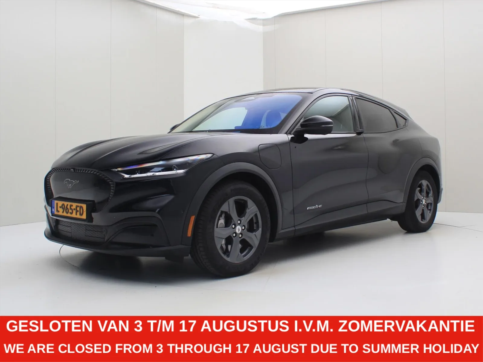 Ford Mustang (2021) — foto 1