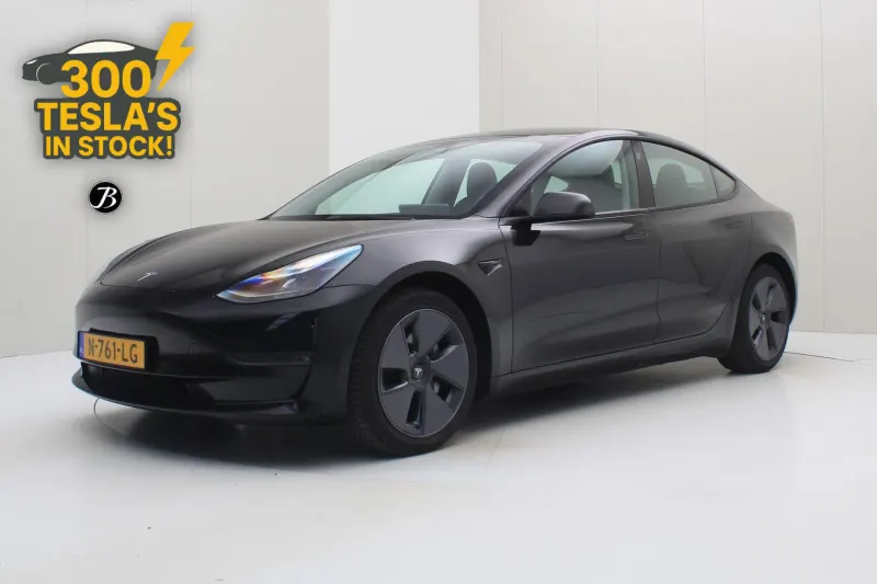 Tesla Model 3 (2021)