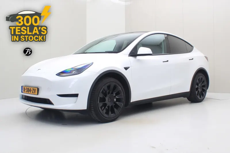 Tesla Model Y (2022)