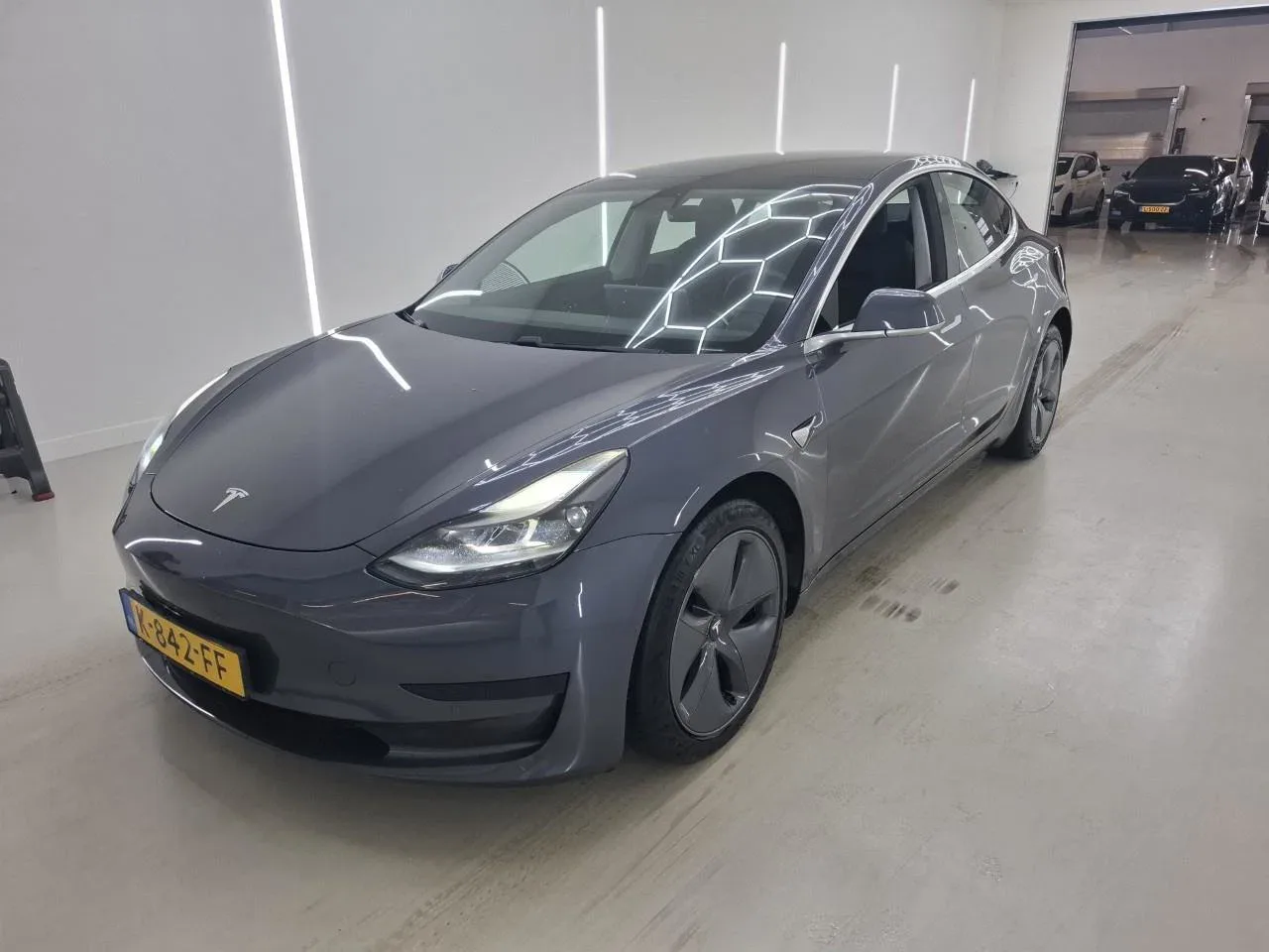 Tesla Model 3 (2020) — foto 1