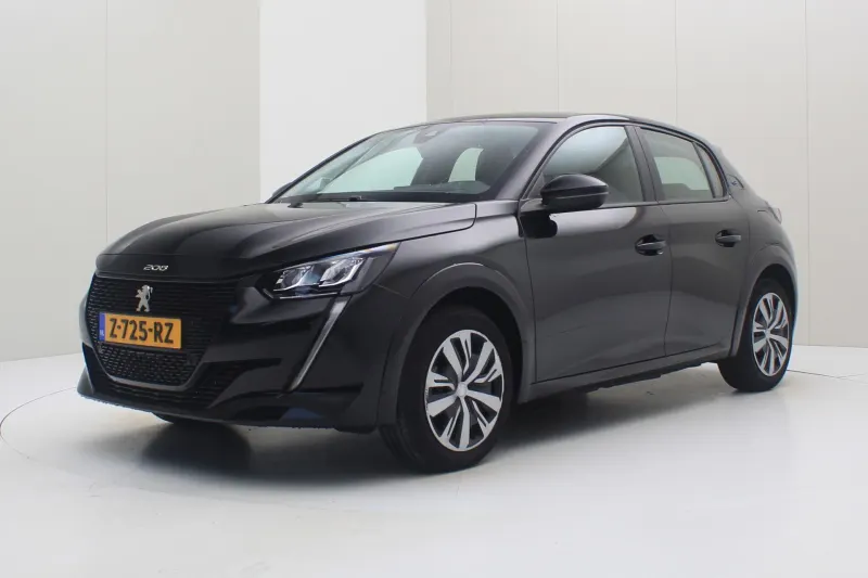 Peugeot e-208 (2023)
