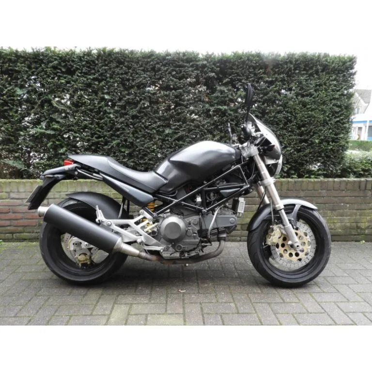 Ducati M900 Monster (1999) — foto 1