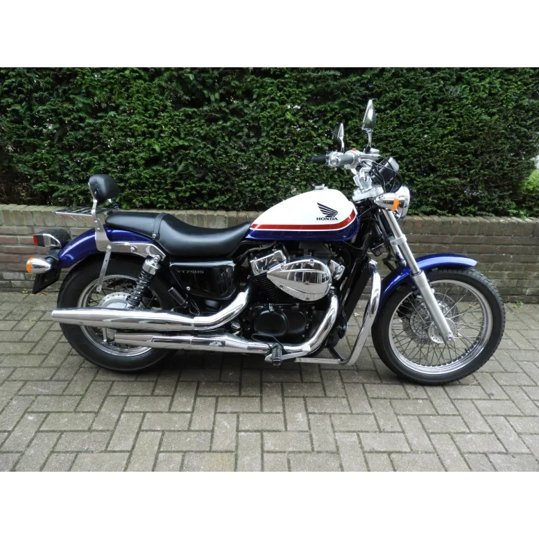 Honda VT750 S (2011) — foto 1
