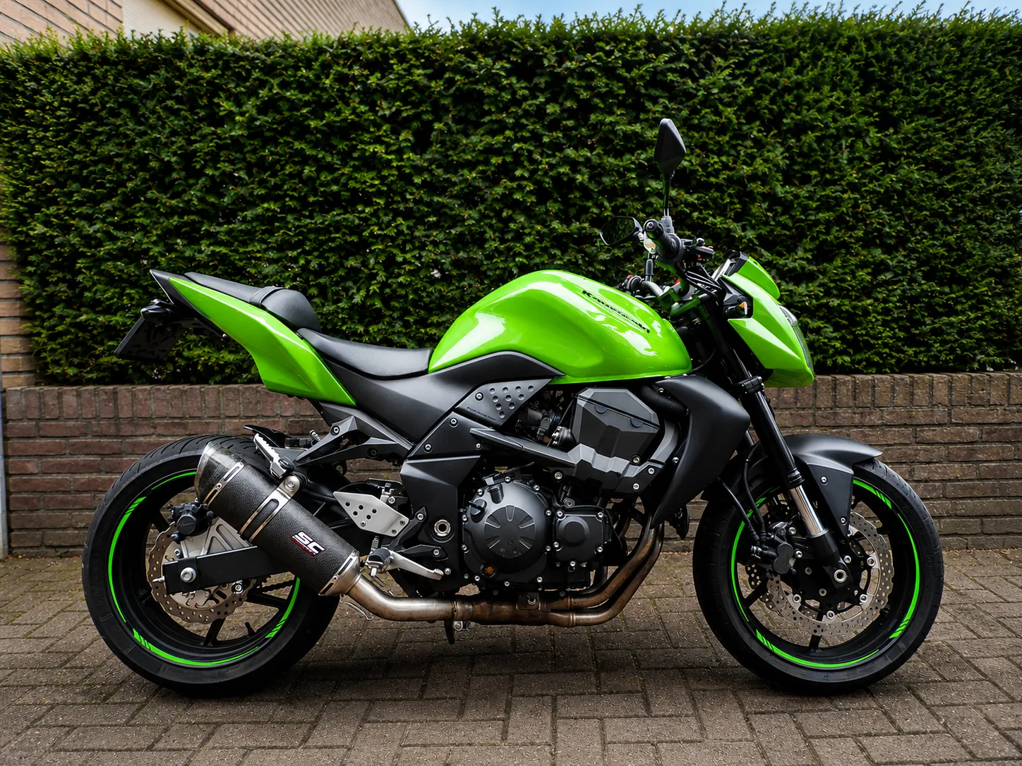 Kawasaki Z750 (2011) — foto 1