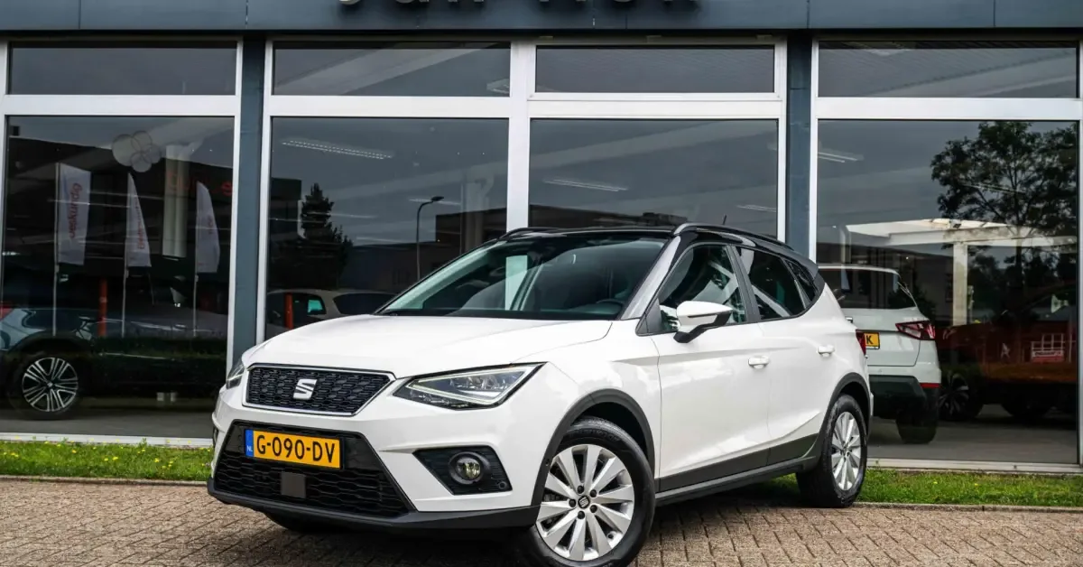 SEAT Arona (2019) — foto 1