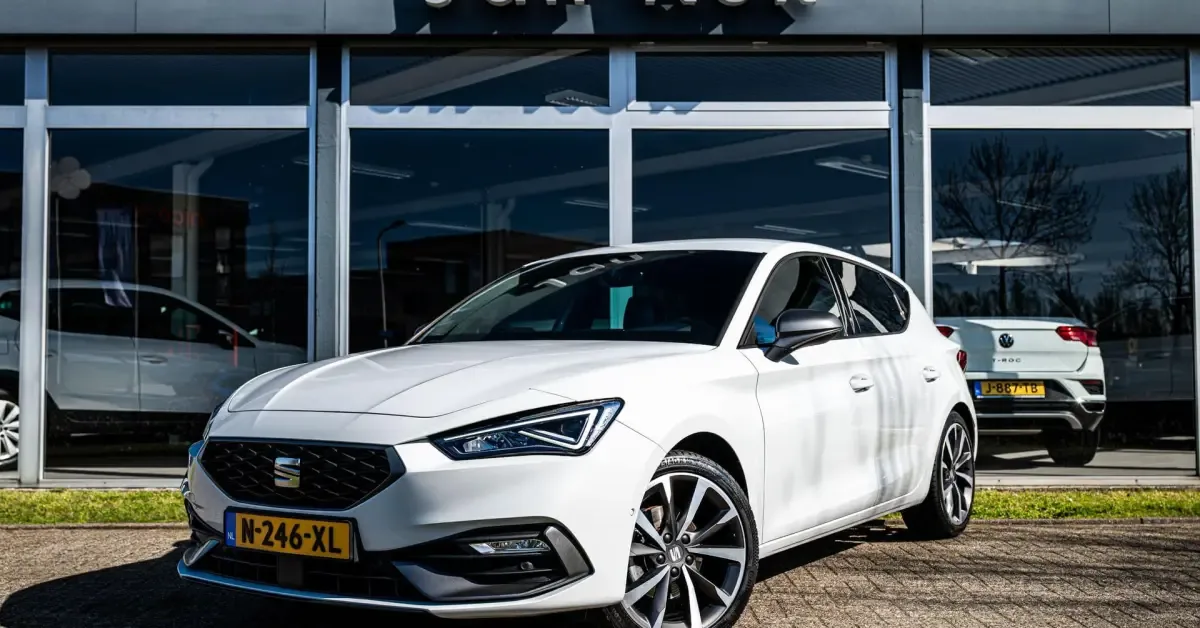 SEAT Leon (2022) — foto 1
