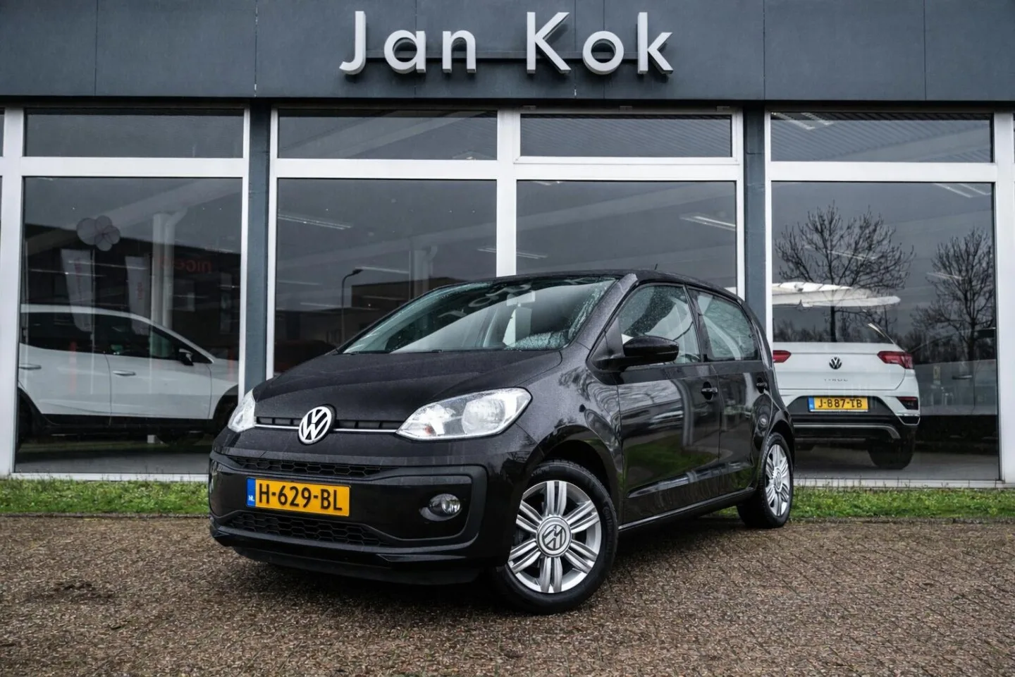 Volkswagen Up! (2020) — foto 1