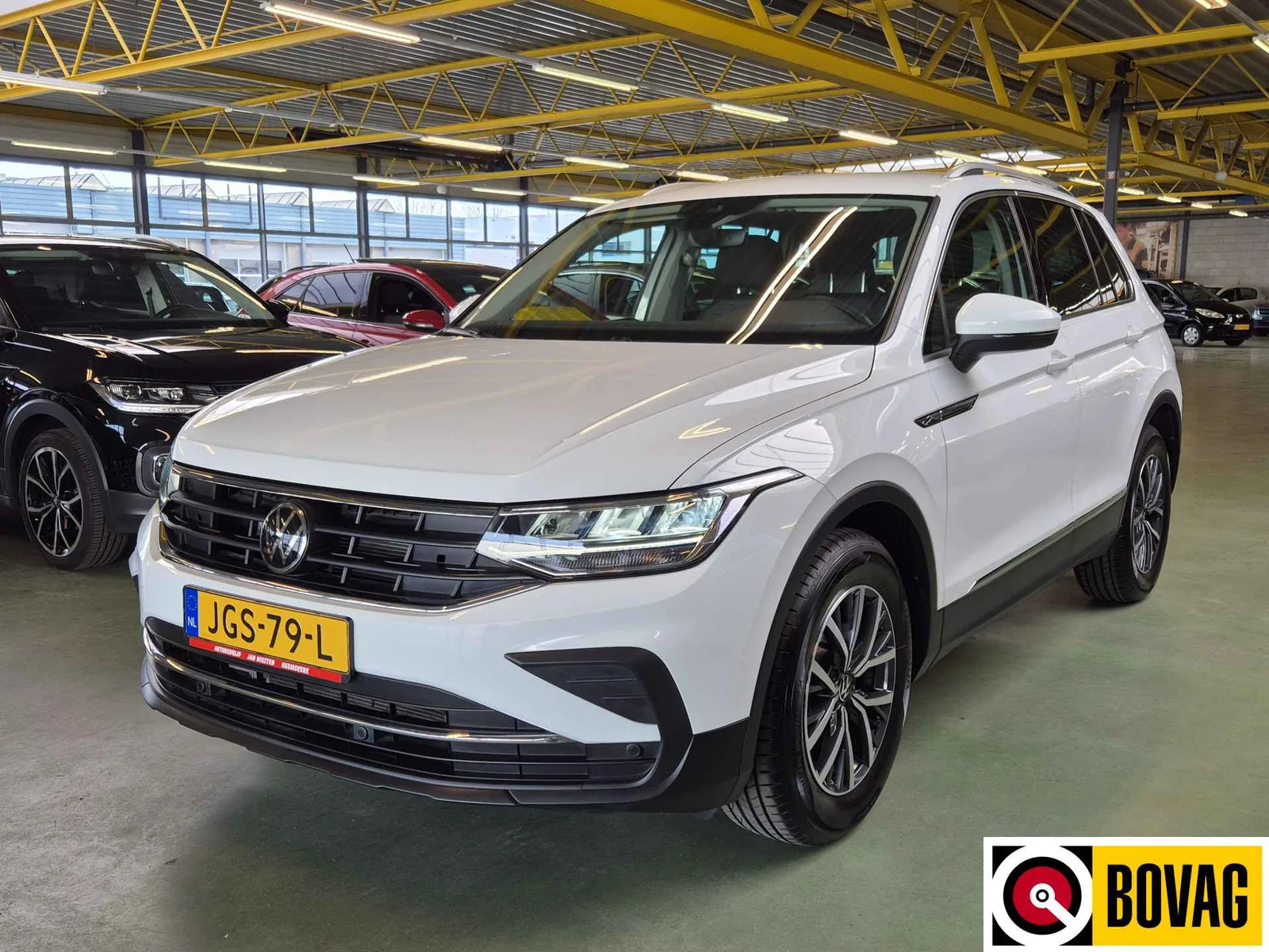 Volkswagen Tiguan (2023) — foto 1