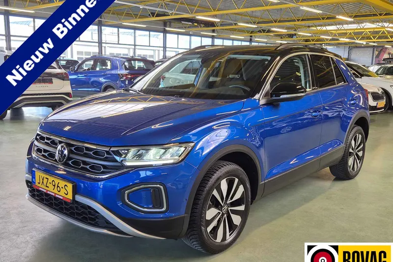 Volkswagen T-Roc (2024)