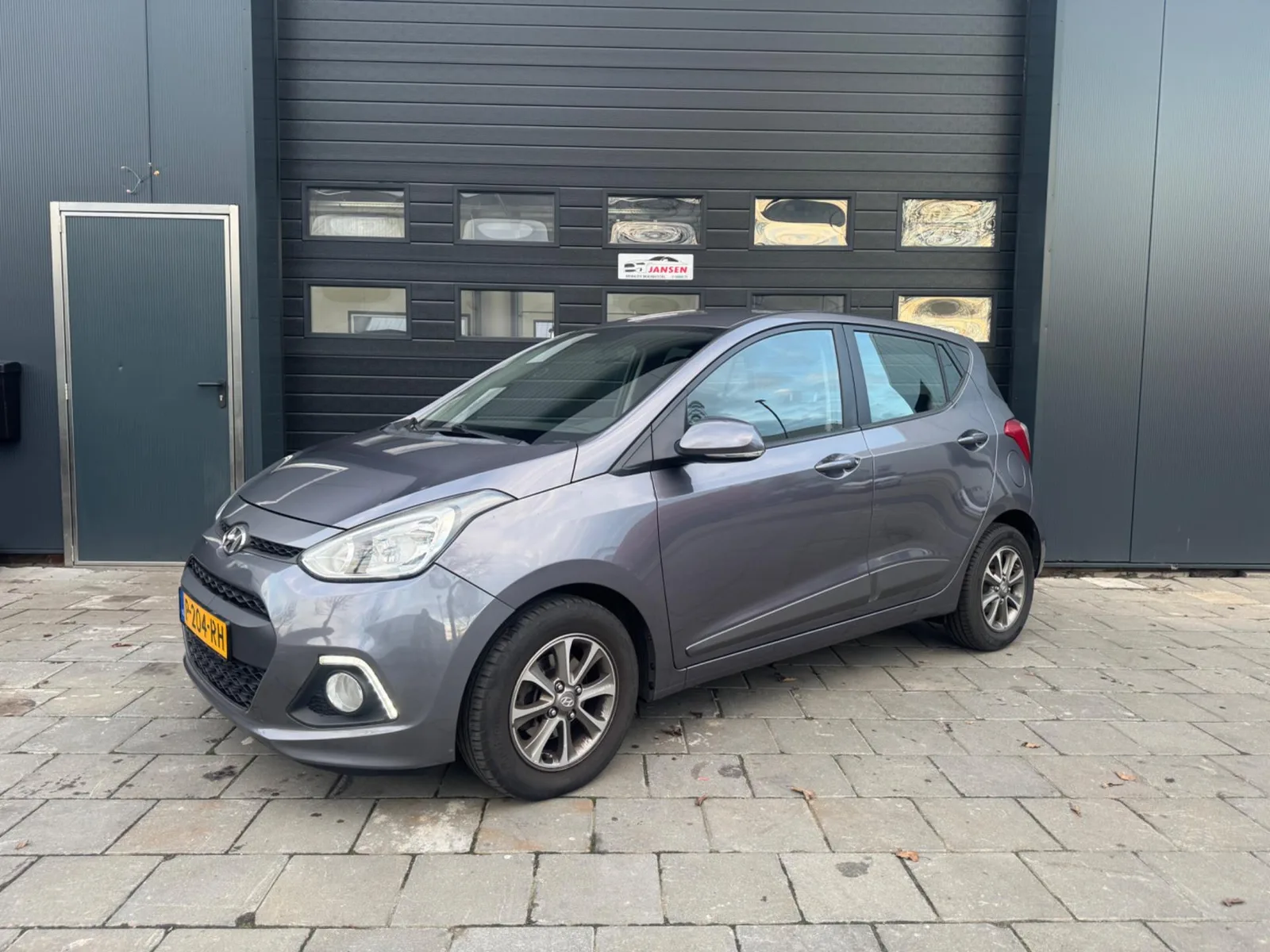 Hyundai i10 (2015) — foto 1