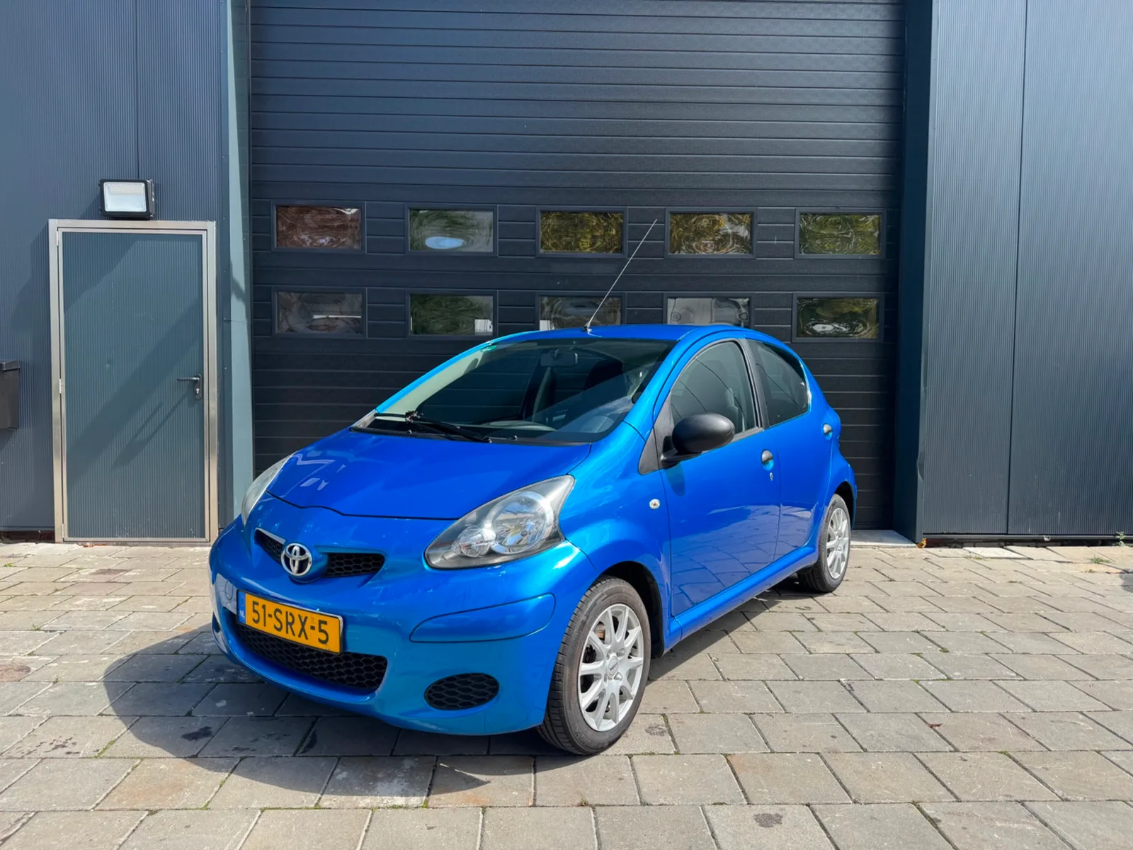 Toyota Aygo (2011) — foto 1