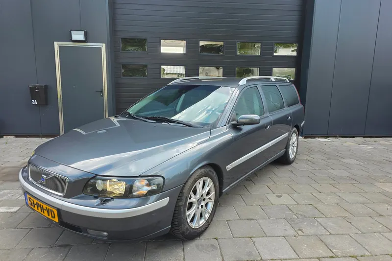 Volvo V70 (2004)