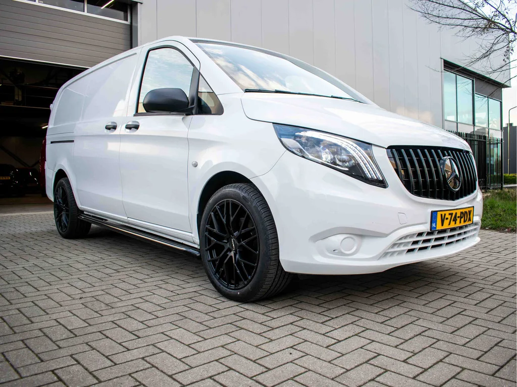 Mercedes-Benz Vito (2021) — foto 1