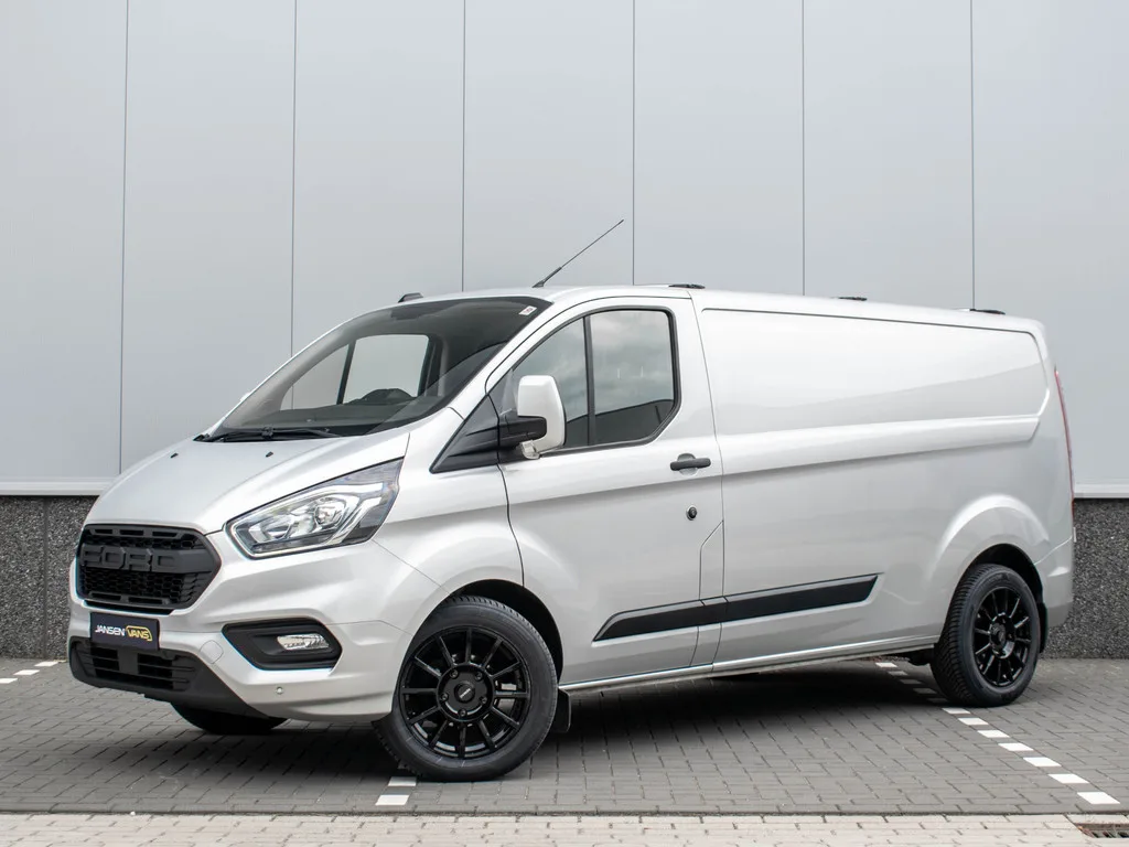 Ford Transit (2022) — foto 1