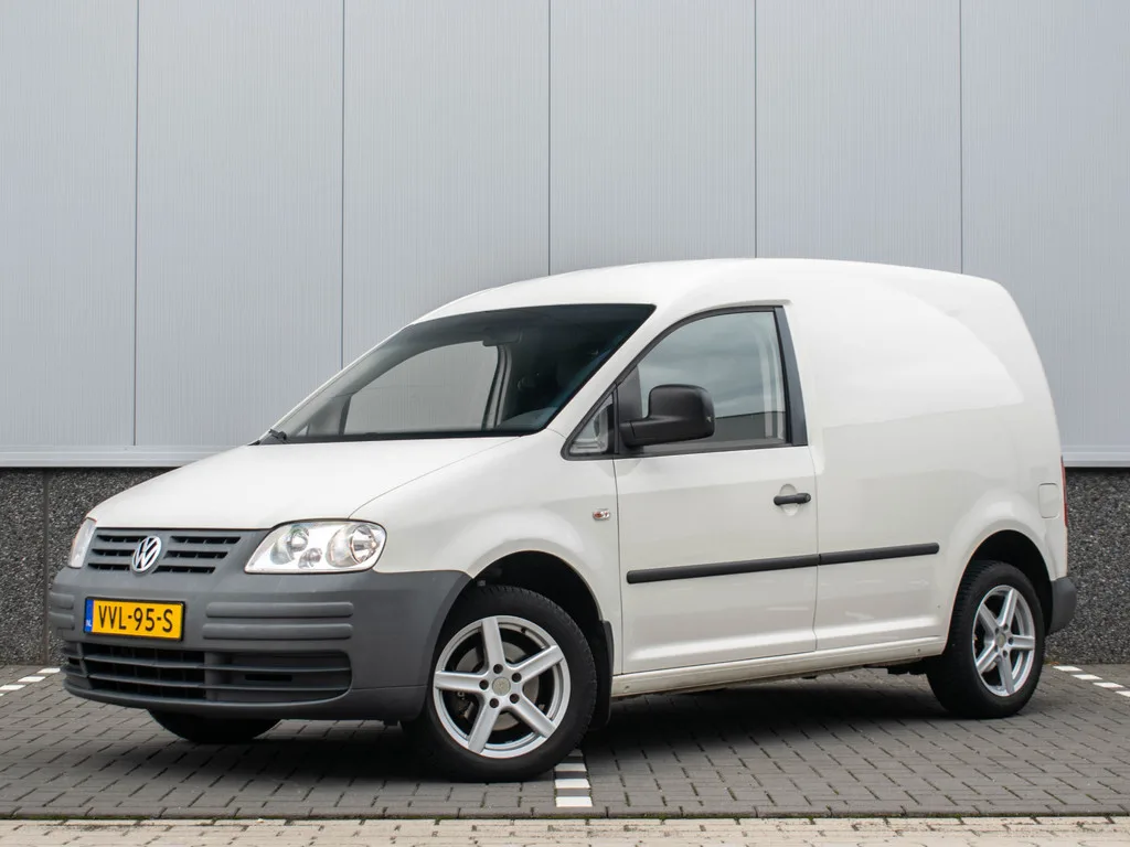 Volkswagen Caddy (2009) — foto 1