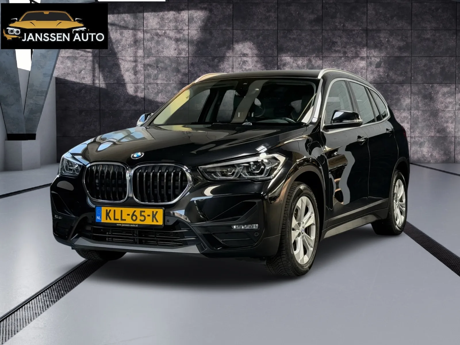 BMW X1 (2021) — foto 1
